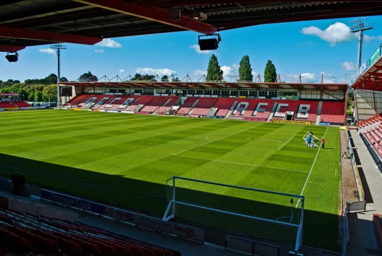 dean_court09